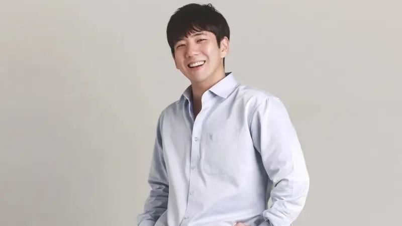 Jisoo近日因親哥哥金政勳性醜聞意外捲入輿論風暴。（圖／翻攝自theqoo）