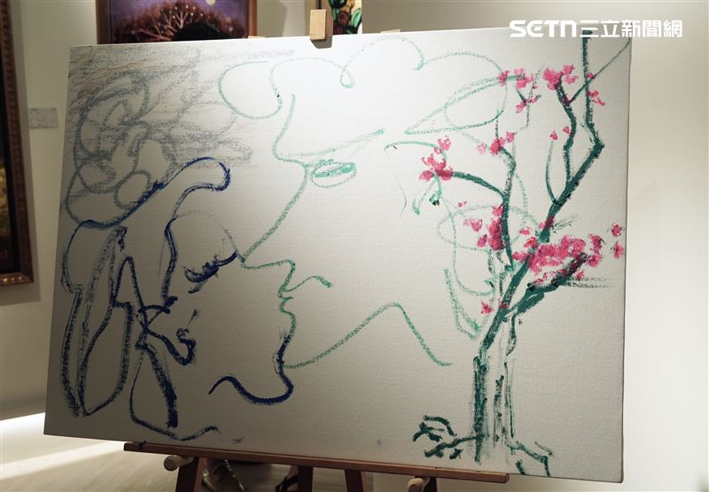 曾國城、姚采穎、邱凱偉等人揮毫創作。（圖／記者趙于瑩攝影）