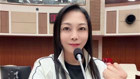 毛小孩比小孩多！闕枚莎推北市寵物長照　催生全台首座「室內寵物公園」。（圖／闕枚莎提供） 