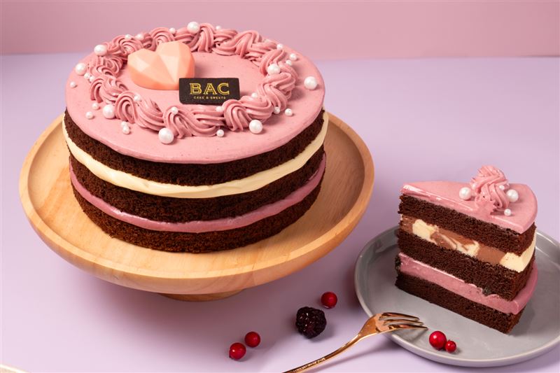 BAC母親節蛋糕「紅心皇后莓果蛋糕」。（圖／品牌業者提供）