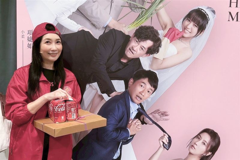 黃嘉千把爆滿的觀眾當作「無形的朋友」。（圖／艾彼新創股份有限公司提供）