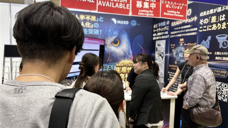 台灣AI應用團隊自研「MAXO」系統，在東京國際人工智慧展獲得日本企業高度關注。（圖／MAXO團隊提供）