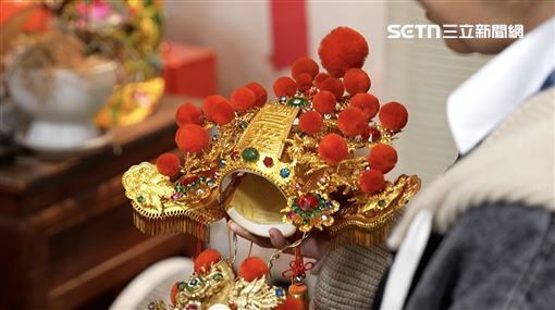 一件戰甲價值千萬，神仙來了都要排隊