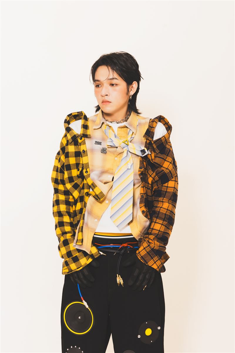 艾蜜莉（AMILI）推出新專輯《悲劇演員》。（圖／繹琛有限公司提供）