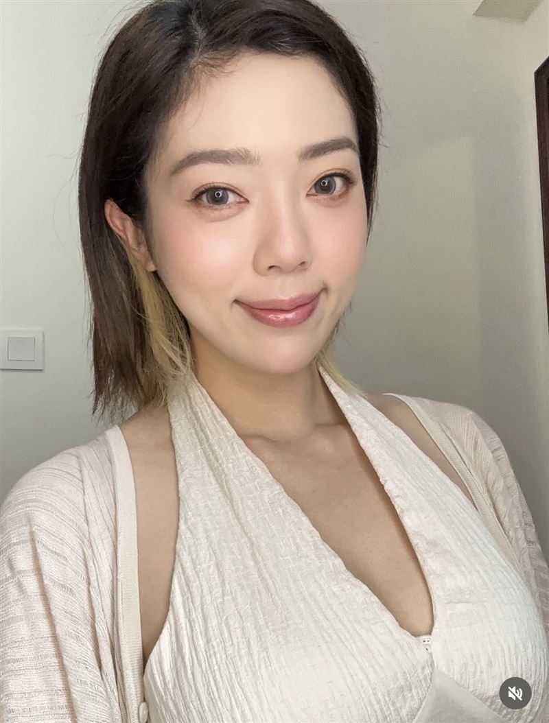 徐蒨駖宣布離婚。（圖／翻攝自IG）