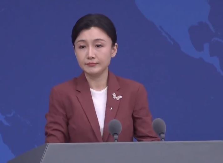 國台辦發言人張晗今（22) 日主持例行記者會。（圖／翻攝畫面）