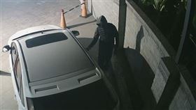 白沙屯媽祖,進香,香燈腳,車輛,竊盜,黑衣人（圖／翻攝畫面）
