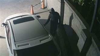 趁媽祖進香犯案！14香燈腳車輛遭洗劫一空