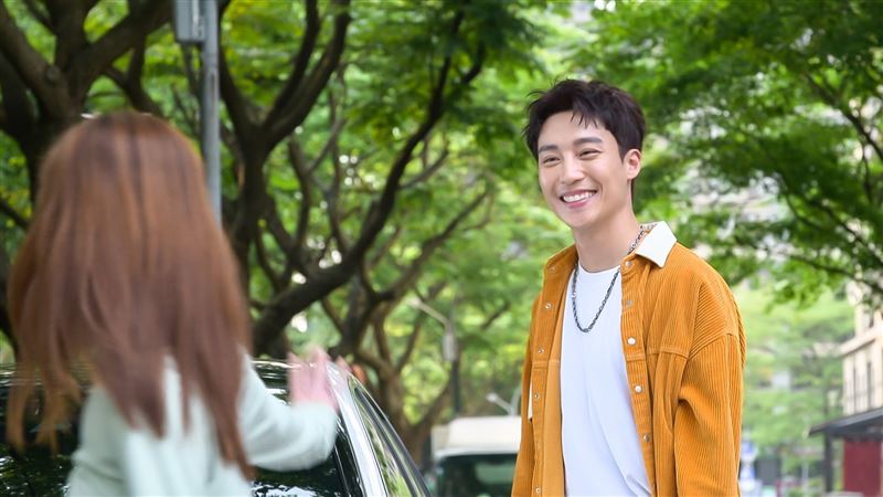 卞慶華客串演出《豆腐媽媽》，雖然劇中角色令人恨得牙癢癢，但也成功打破他的過往框架。（圖／民視提供）