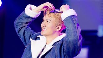 堅稱僅「工作最親密伴侶」他深夜同車女星