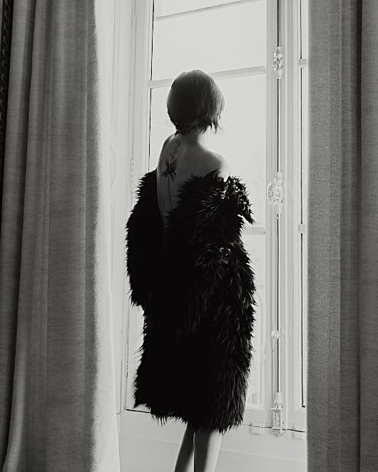 三吉彩花向來不畏外界眼光。（圖／翻攝自三吉彩花IG）