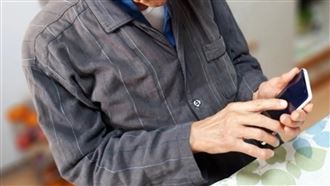 65歲嬤靠1工作在家接案！月收6萬近上班族