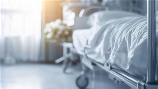 台南男罹重病送加護！正宮、小三病房開戰
