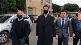 王大陸深陷閃兵風波後，再因涉及個資爭議成為輿論焦點。隨著法院判決出爐，部分罪名獲判無罪、部分內容仍有爭議，整起事件從兵役問題延燒至司法攻防，後續發展備受關注。（圖／資料照，記者莊淇鈞攝影）