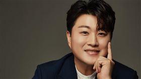 南韓歌手金浩仲因酒駕肇事逃逸，目前正在服刑。（圖／翻攝自IG @hojoongng）