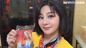 王彩樺跟著白沙屯媽祖進香，來到北港朝天宮受邀唸疏文。（圖／王彩樺 提供）