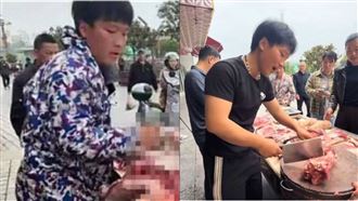 21歲男輟學賣肉養7弟妹　求父母：別再生