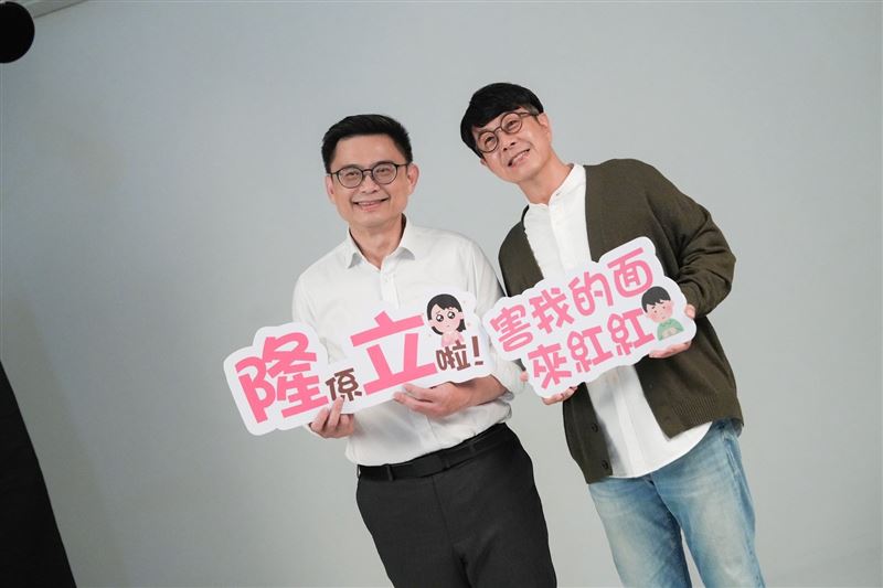 民進黨高雄市長參選人、立委賴瑞隆與黨籍市議員參選人進行形象定裝照拍攝。（圖／賴瑞隆辦公室提供）