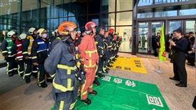 台中市消防局從2015至2020年間，擅自停發消防人員的主管加給、危險加給，不符規定，被監院要求檢討改進。（翻攝臉書）