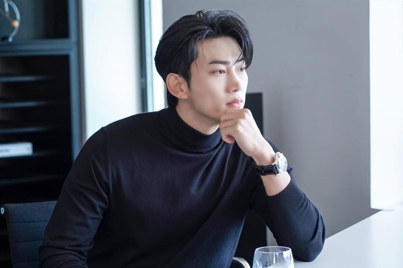 2PM成員玉澤演在首爾低調舉辦婚禮，與交往長達10年的圈外女友正式步入人生新階段。（圖／翻攝自IG @taecyeonokay）