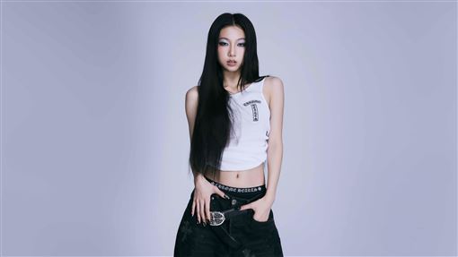 周杰倫MV10歲可愛女孩長大了！出道當歌手