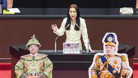 立院審查總統彈劾案　徐巧芯發言立法院全院委員會22日繼續審查總統賴清德彈劾案，國民黨立委徐巧芯（圖）發言說明彈劾理由。中央社記者鄭清元攝　115年1月22日