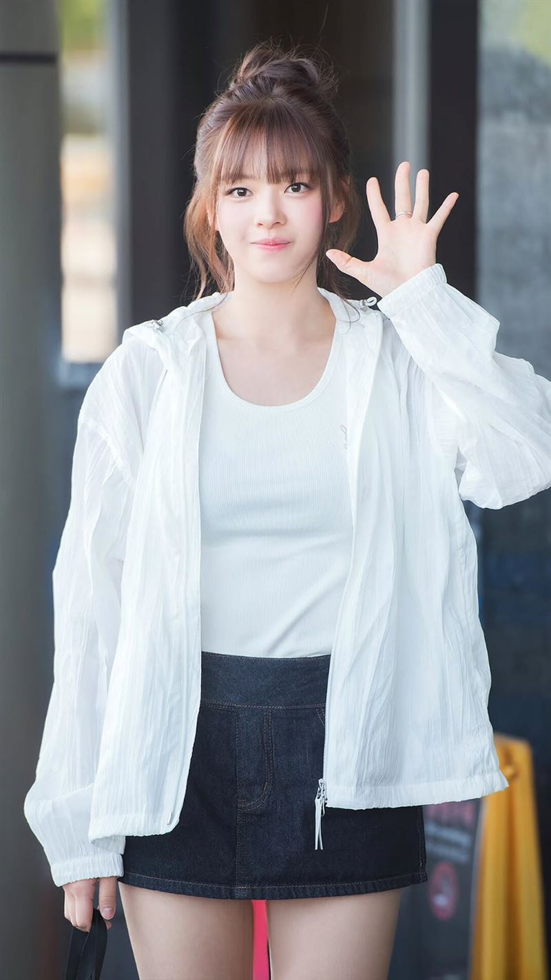 &nbsp;TWICE定延昨現身機場，纖瘦自信狀況令所有人眼睛為之一亮。（圖／翻攝自IG @jy_piece）