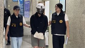警方訊後將林男依強盜等罪嫌移送法辦。（圖／記者楊忠翰攝影）