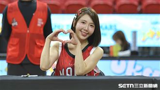 獨／Mika體驗灌籃臉遭砸　嘆被空拋較容易