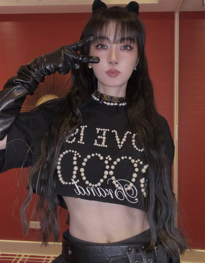 謝金燕身材保養得很好。（圖／翻攝自IG）