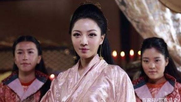 在作品方面，王寶兒預告2026年將推出多部影視計畫。（圖／翻攝自王雅慧FB）