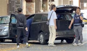 台中,西區,開槍,第一分局,休旅車,男子（圖／翻攝畫面）