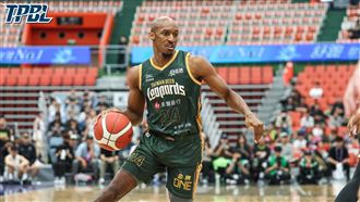 克羅馬轟35分　雲豹退夢想家收例行賽第1