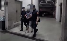 	台中,西區,開槍,第一分局,休旅車,男子（圖／翻攝畫面）