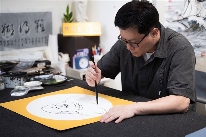 台灣藝術家揚名日本福岡國際書畫展，徐健麟獲福岡教育委員會賞。（圖／中華美術家協會提供）