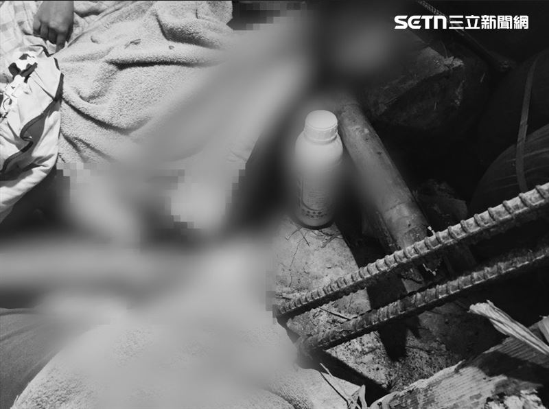 出嫁女兒「聽媽媽的話」請假回家，她開門驚見3屍崩潰。（圖／翻攝畫面）