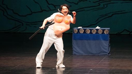 陳漢典扮豬八戒衝觀眾席　Lulu驚喜現身