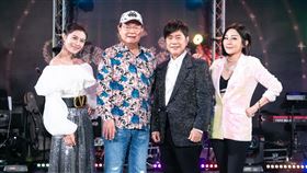 劍湖山耐斯歌廳秀。朱海君、劉福助、黃西田、王彩樺。（圖／劍湖山世界提供）