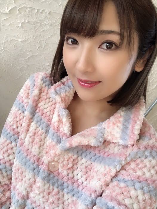 神咲詩織宣布下架全部作品。（圖／翻攝自臉書）