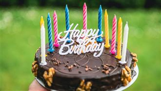 男不滿遭生日蛋糕抹臉　怒開槍射殺3友