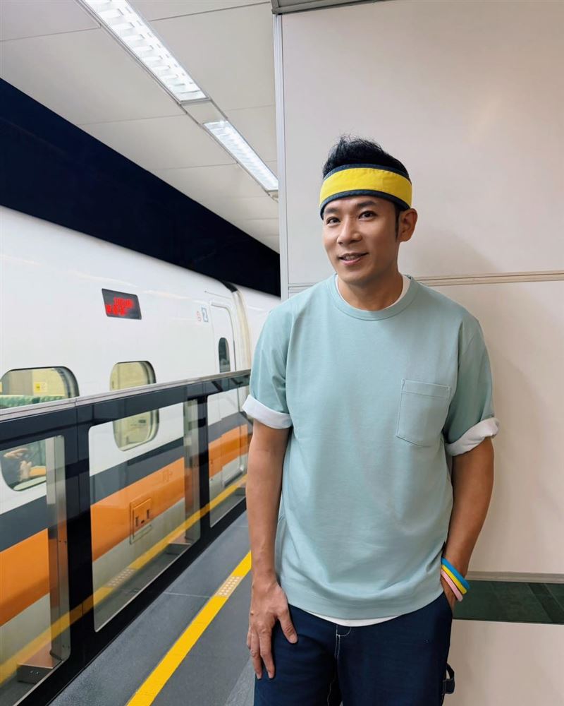 近日元祖成員現身節目，大方揭開藝名由來，不少內幕曝光後也讓粉絲直呼「童年濾鏡全碎」。（圖／翻攝自香蕉哥哥FB）