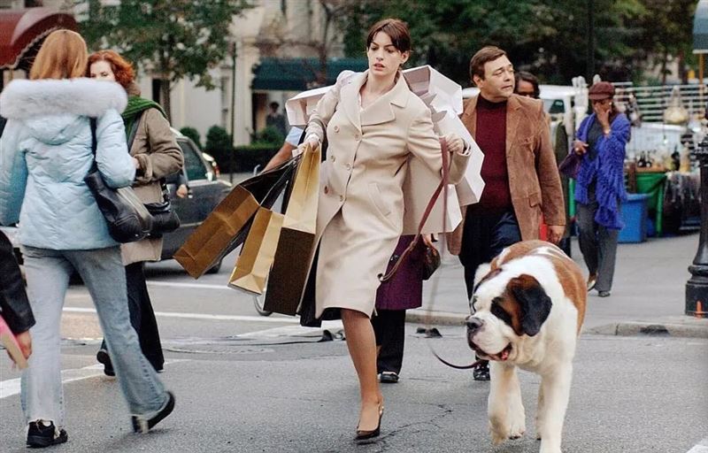 為什麼全球上班族都愛看《穿Prada的惡魔》，最狠10堂生存課曝光。讓這部神片歷久彌新。（圖／翻攝自豆瓣電影）