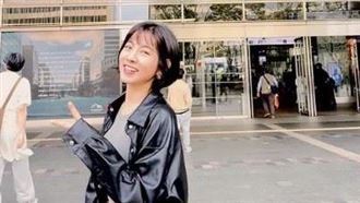 米可白扣子全開炸出好身材！網喊：太辣了