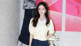 楊冪驚傳毀容意外？低溫燙傷眼周留紅疤