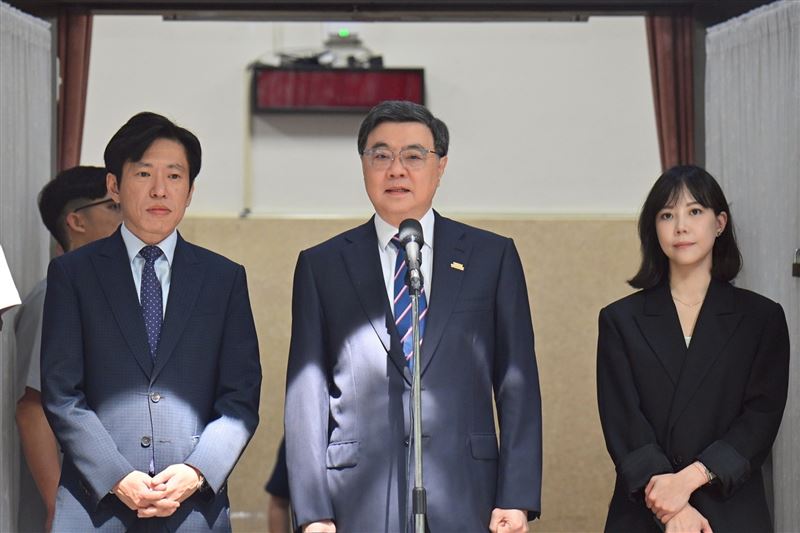 行政院長卓榮泰今（28）日受訪。（圖／行政院提供）