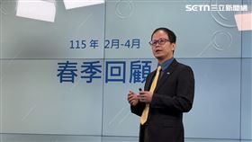氣象署氣象預報中心主任黃椿喜表示，今年梅雨季各地平均氣溫以正常至偏高、雨量則以正常至偏少的機率較大。（圖／記者蔣季容攝影）