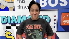 阿龐受訪談現況。（圖／翻攝臉書）