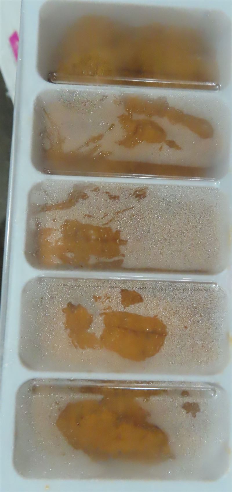 爭鮮進口冷藏海膽卵鎘含量超標 。（圖／食藥署提供）