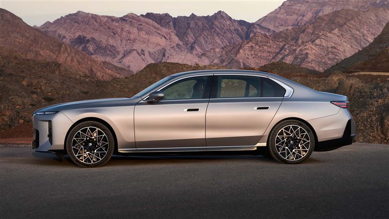 BMW大改款7系列。（圖／翻攝BMW網站）