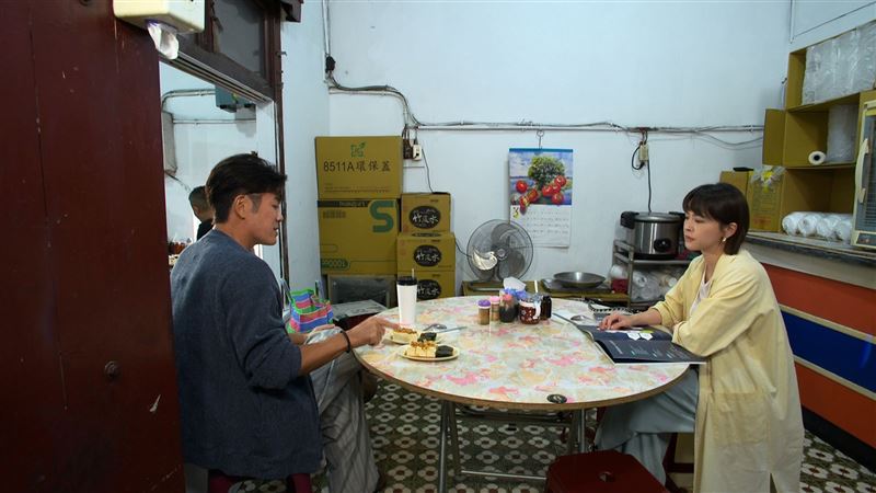 陳志強與蘇晏霈（右）首度對戲火花四射，「辣椒之戰」上演初見面就交鋒，氣氛張力十足。（圖／民視提供）